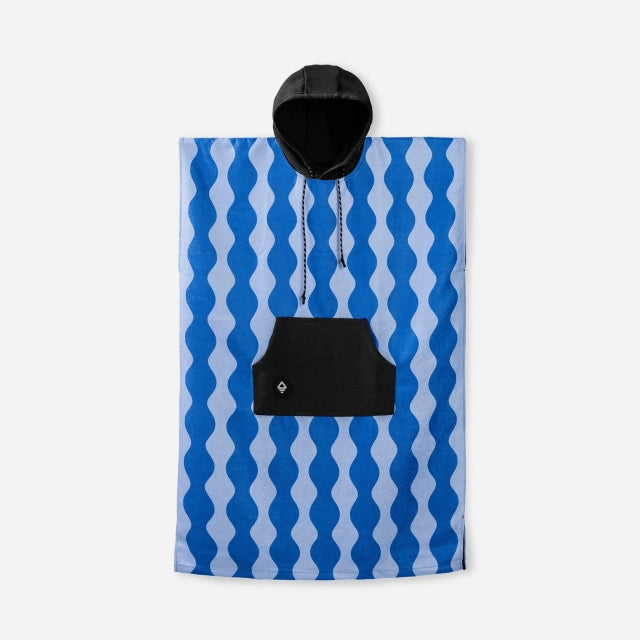 Nomadix Changing Poncho Slack Tide Coastal Blue