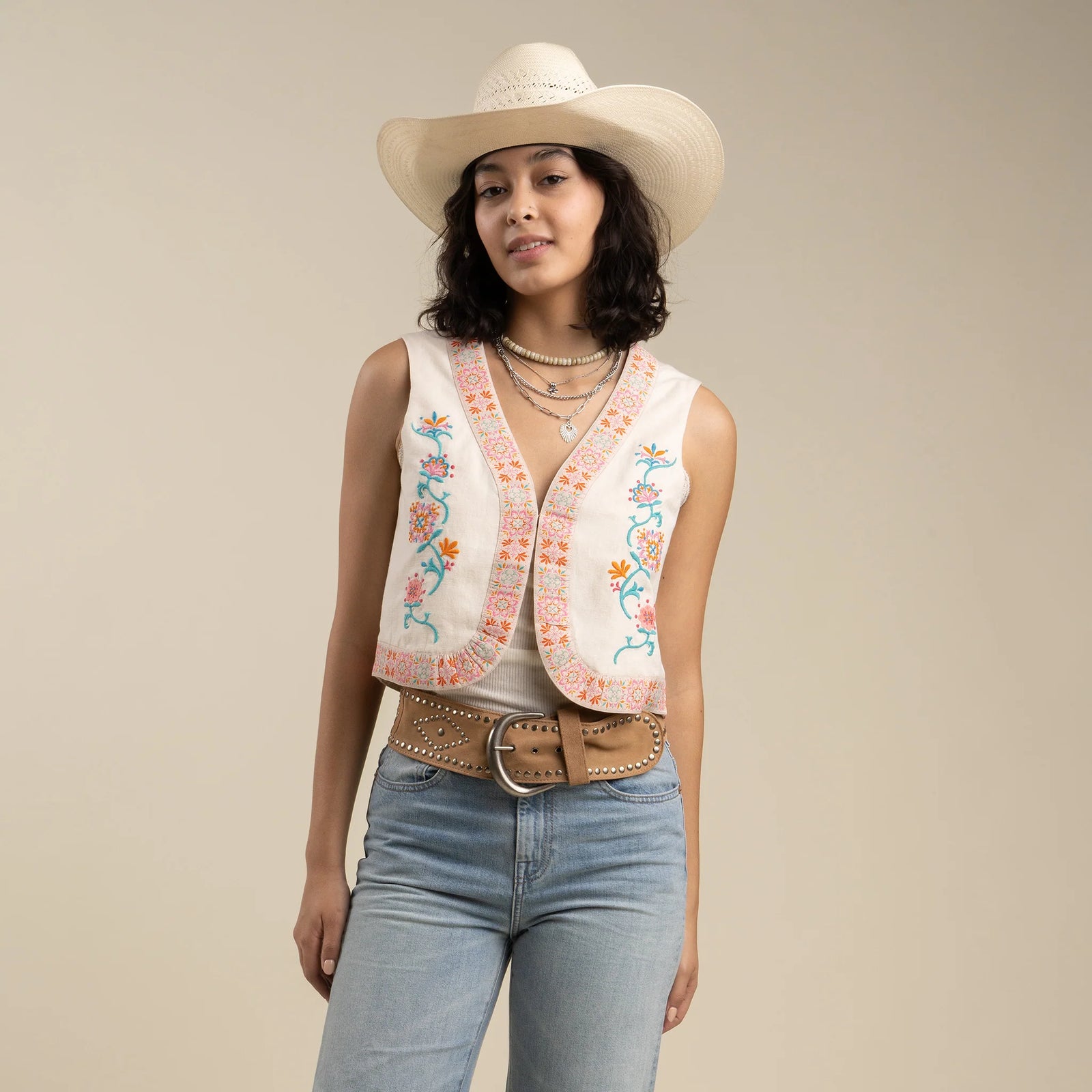 Sendero Provisions Co. Womens Frontier Vest Vintage White