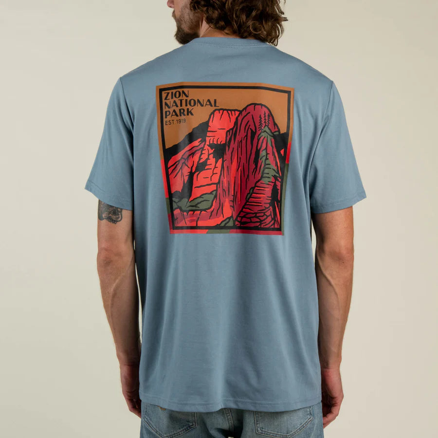 Sendero Provisions Co. National Park T-shirt Zion: Citadel