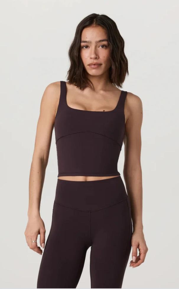 Vuori Womens AllTheForm Tank Raisin