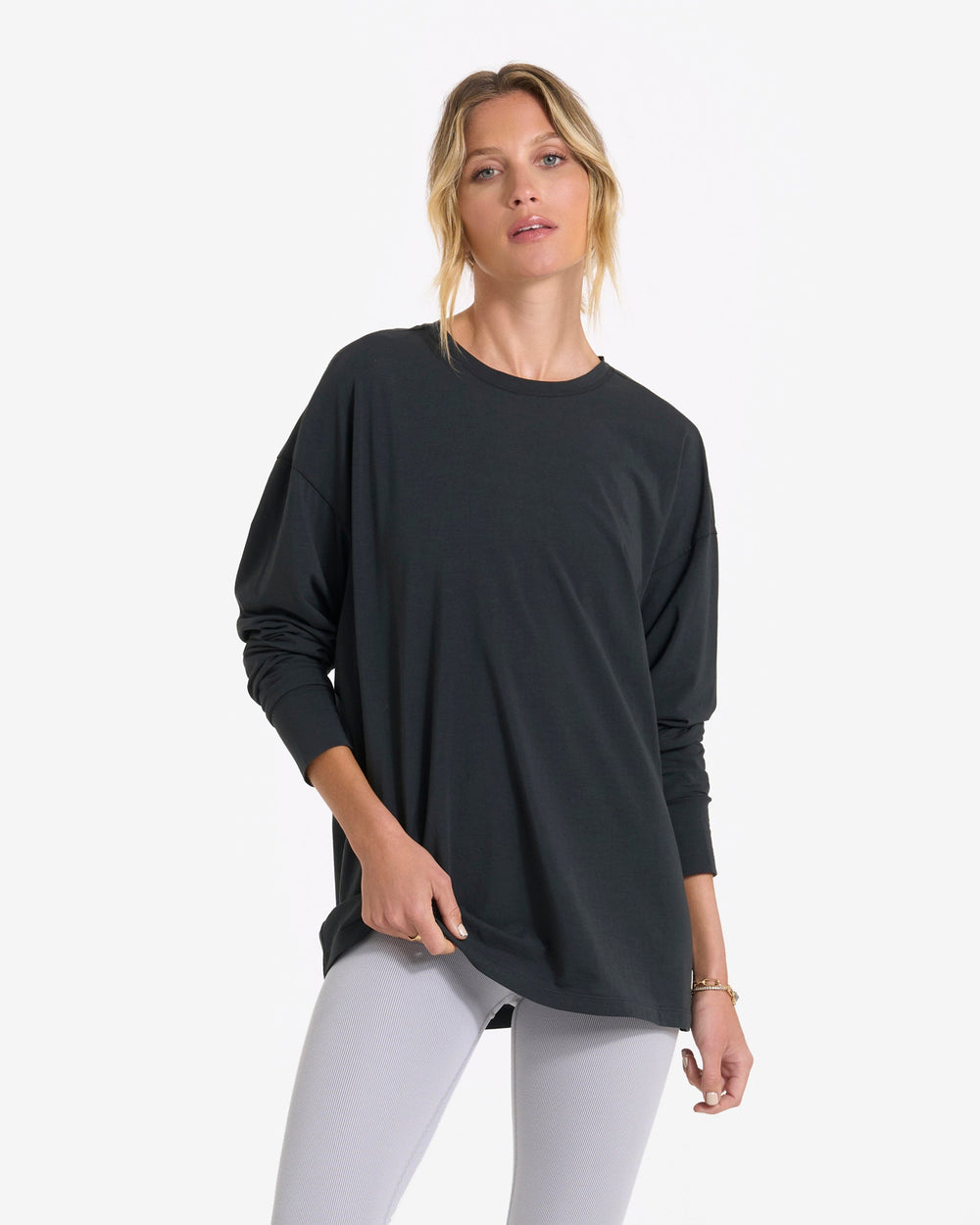Vuori Longsleeve Feather Tee White