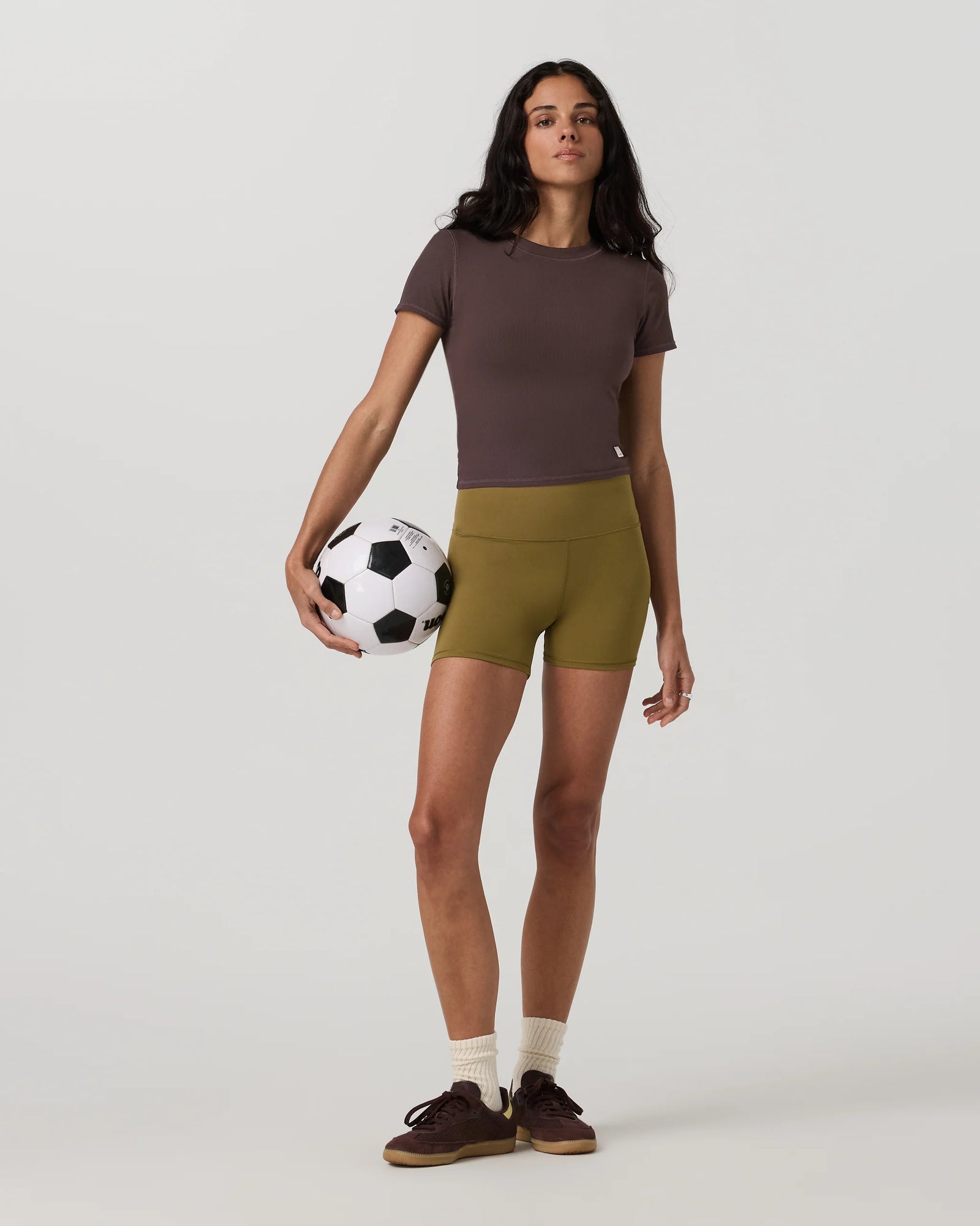 Vuori Womens Pose Fitted Tee - Long French Roast