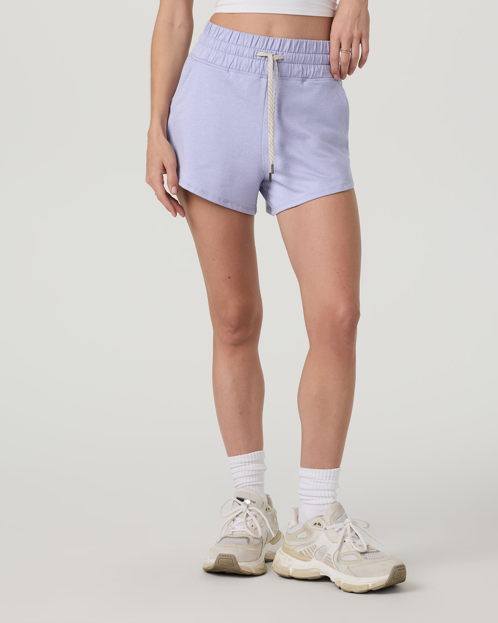 Vuori Womens Halo Performance Short 2.0 Ecru Heather