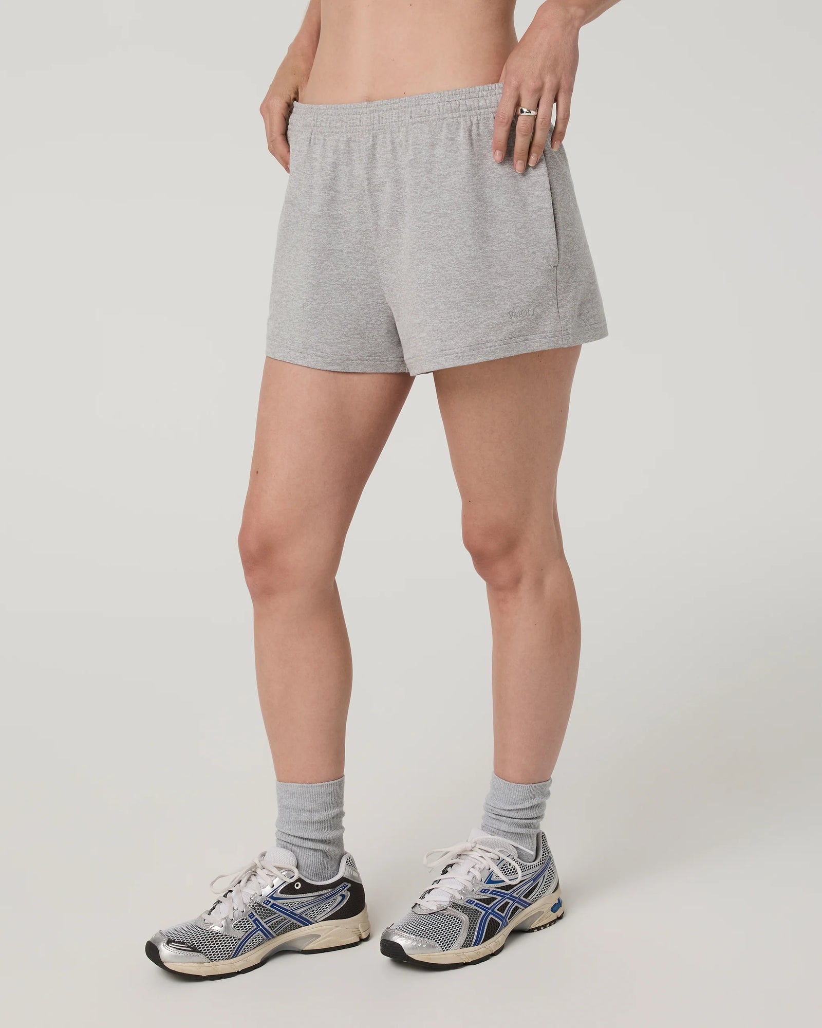 Vuori Womens Halo Short Pale Grey Heather