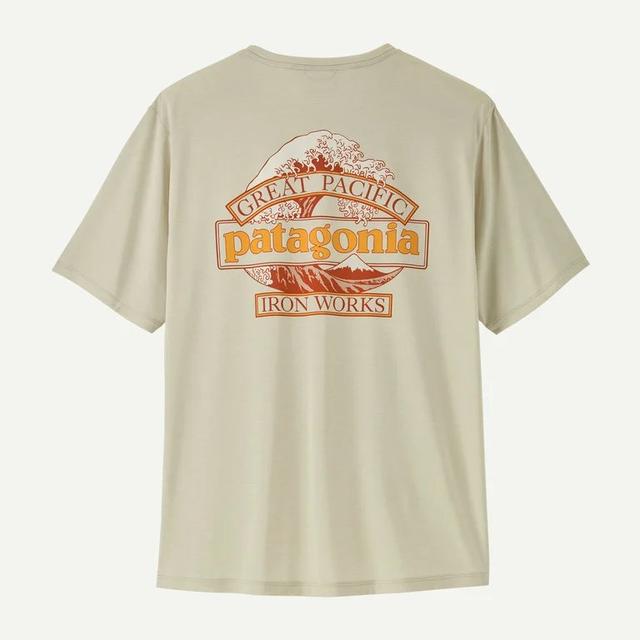 Patagonia Mens Cool Cap Daily Graphic Shirt great waves: dyno white