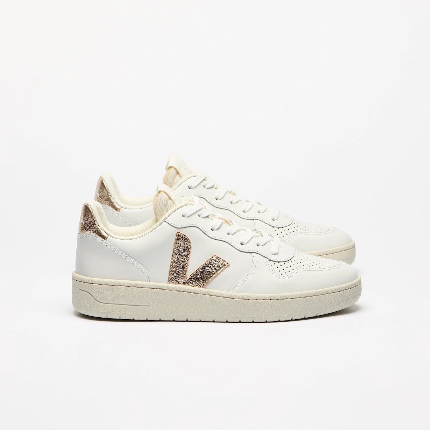 Veja Womens V-10 Leather Sneakers Extra White/Platine
