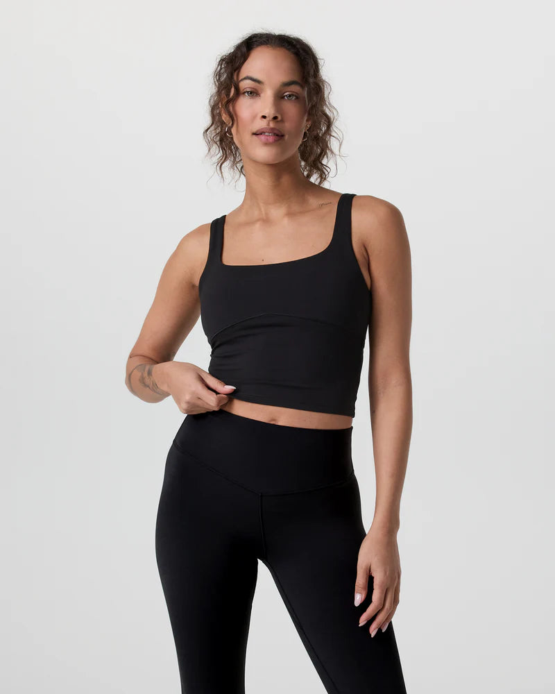Vuori Womens AllTheForm Tank black