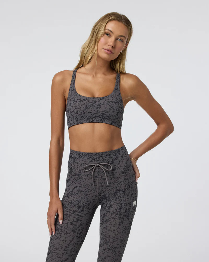 Vuori Womens Yosemite Bra Chia Stucco